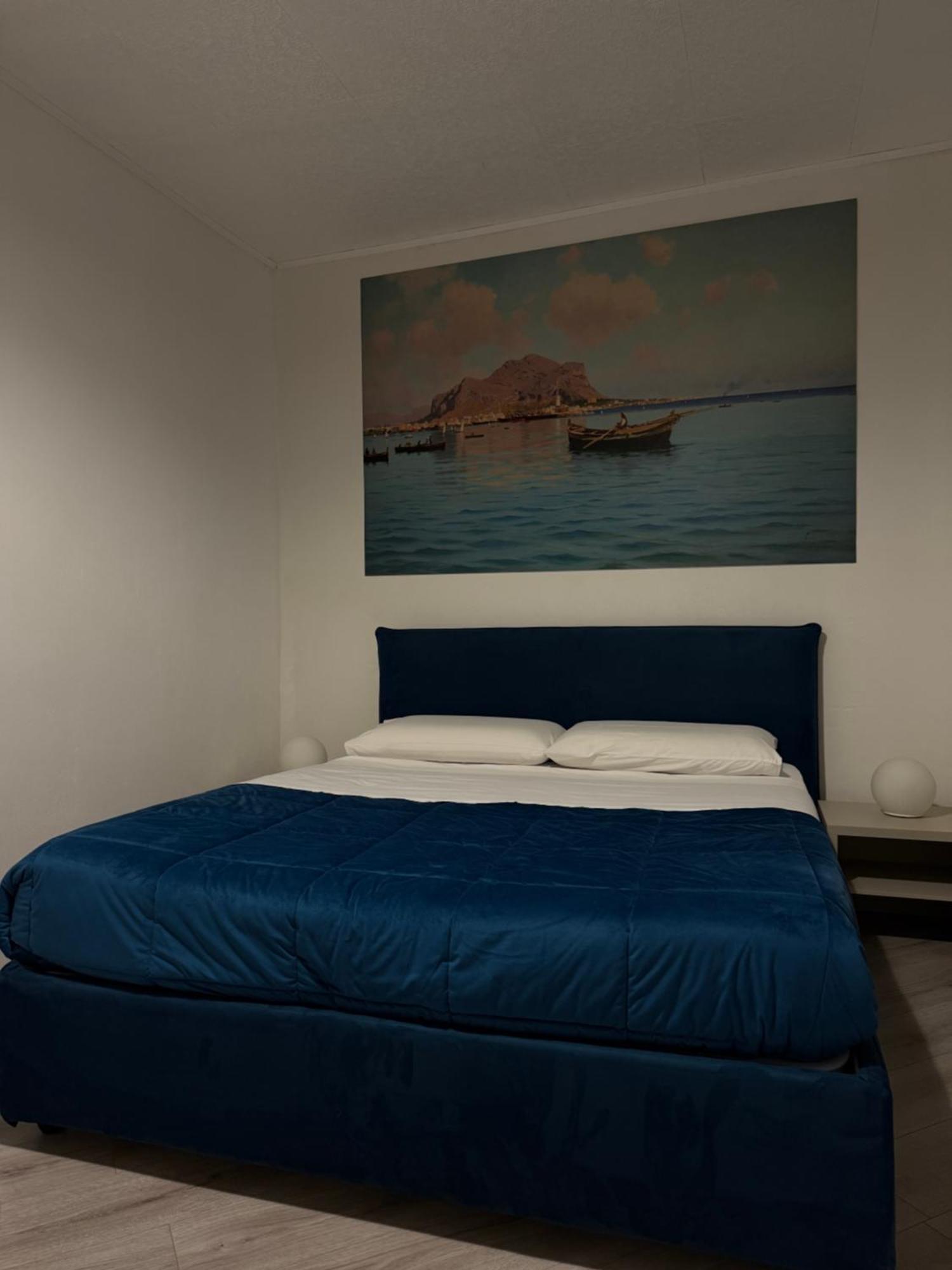Caminneci Palace & Rooms Palermo Luaran gambar